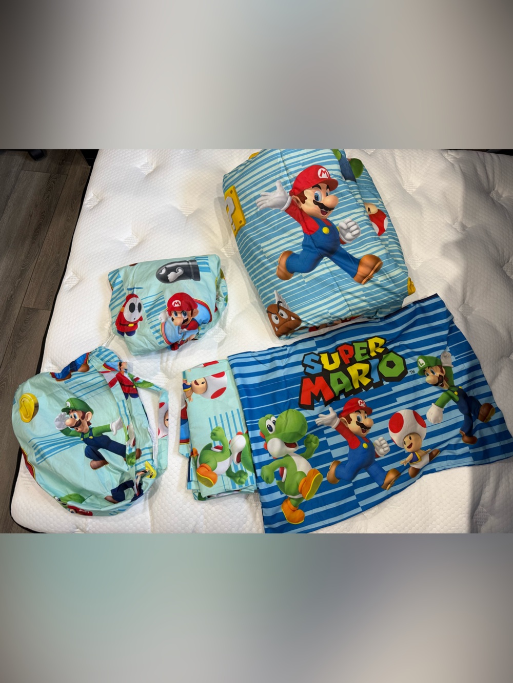 Nintendo Super Mario Bedding Set + Plush